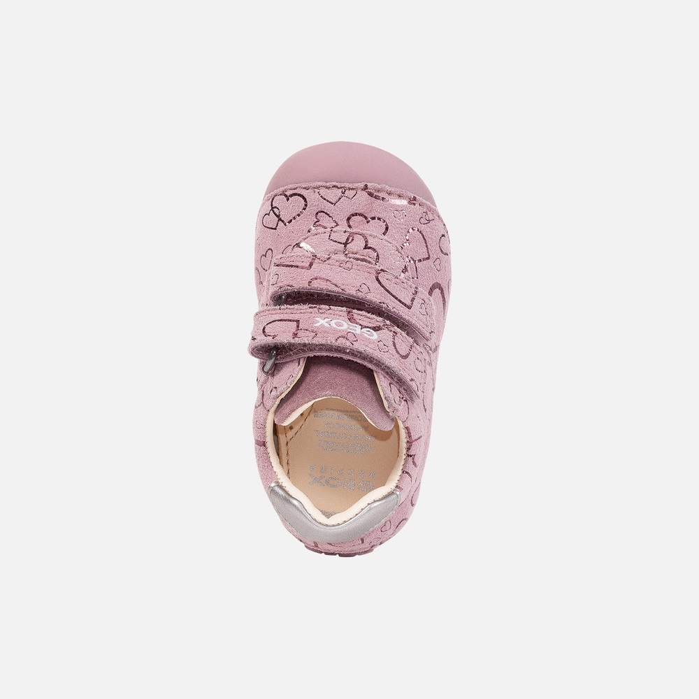 Size 7 Toddler Geox Baby Shoes with Heart Pattern - Light Pink